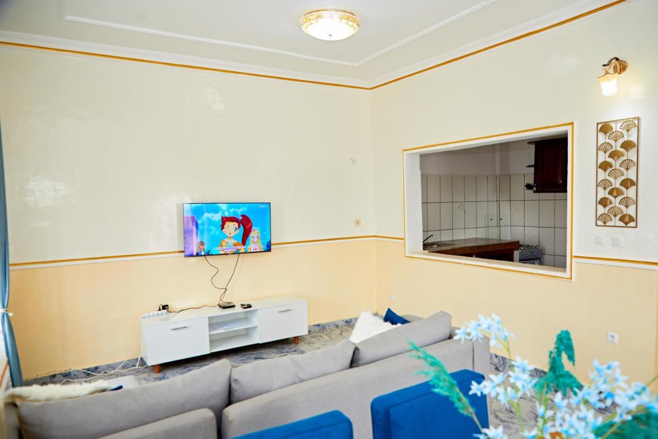 Appartement Avec Vue Panoramique Two Or Three Rooms Yaoundé Dış mekan fotoğraf