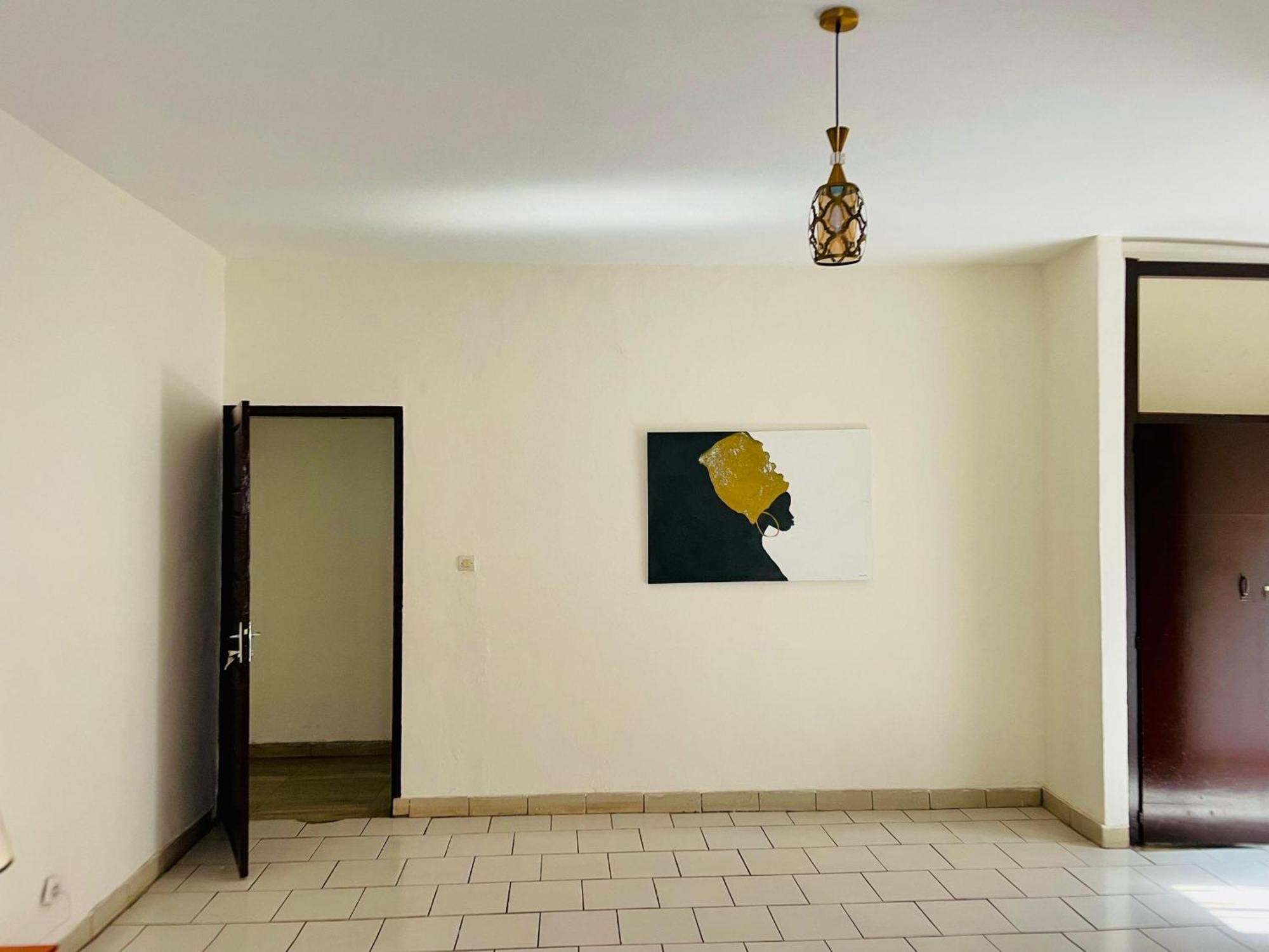 Appartement Avec Vue Panoramique Two Or Three Rooms Yaoundé Dış mekan fotoğraf