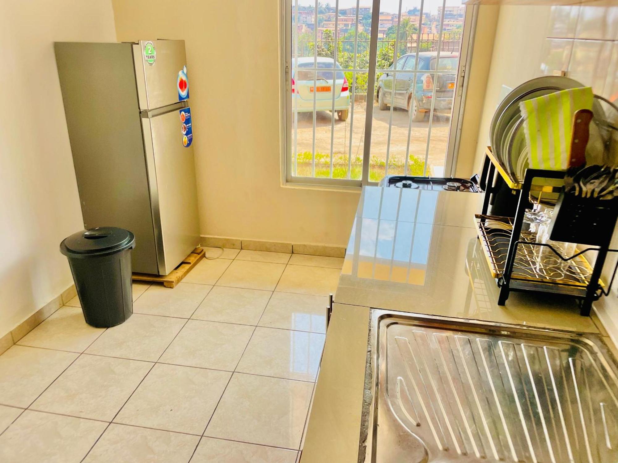 Appartement Avec Vue Panoramique Two Or Three Rooms Yaoundé Dış mekan fotoğraf